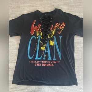 Forever 21 Vintage Lace Up Tee Size S